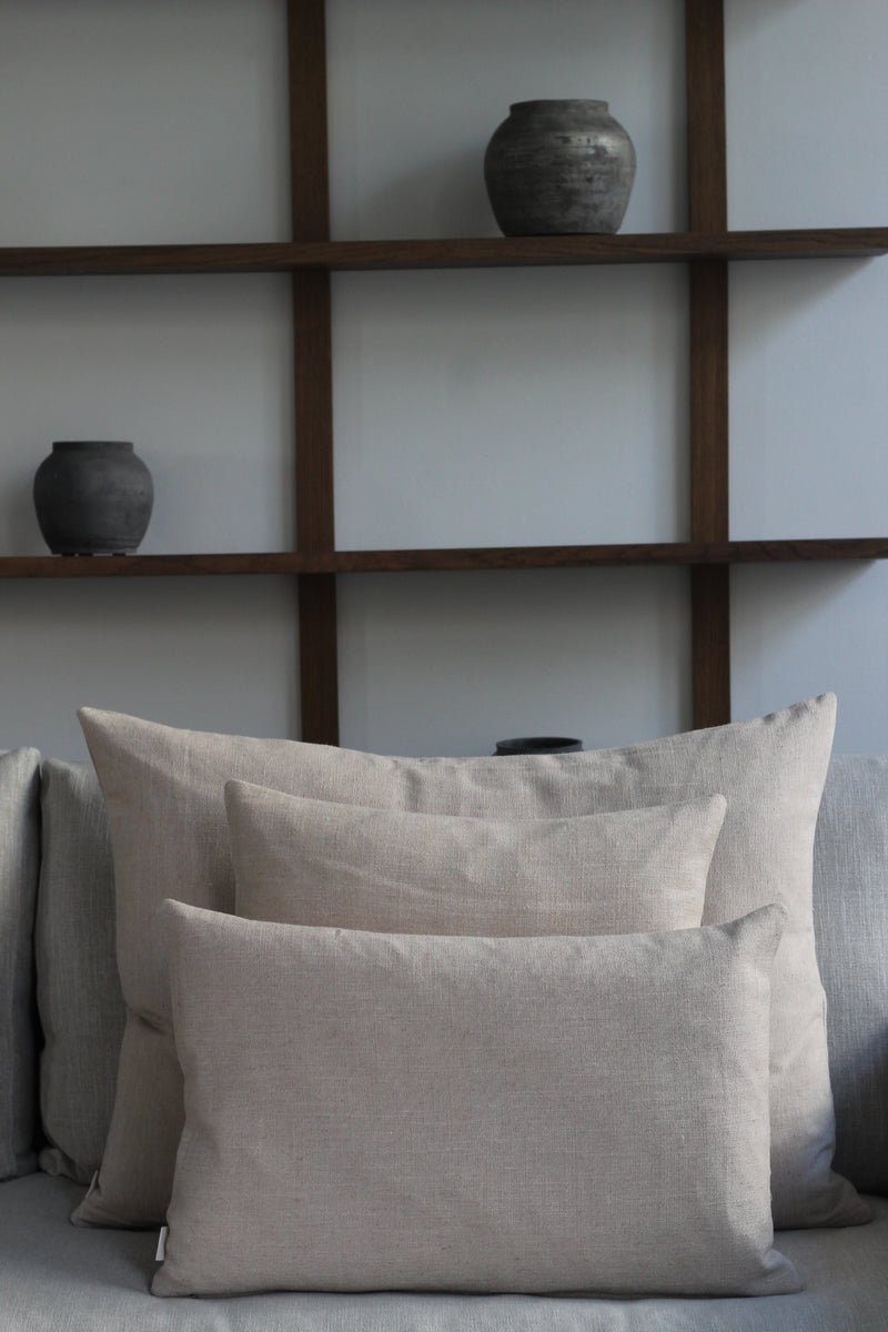 Greigefarvet hørpuder